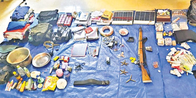 మహారాష్ట్రలో ఎదురుకాల్పులు..ఐదుగురు నక్సల్స్‌ మృతి