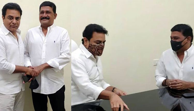 మంత్రి కేటీఆర్‌తో గంటా శ్రీనివాసరావు భేటీ