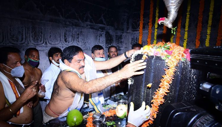 మహాశివరాత్రి.. లింగోద్భవం జరిగిన రోజు: మంత్రి ఎర్రబెల్లి
