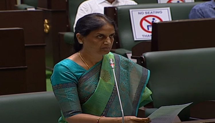 రాష్ర్టంలో 1201 జూనియ‌ర్ కాలేజీలు : మంత్రి స‌బిత