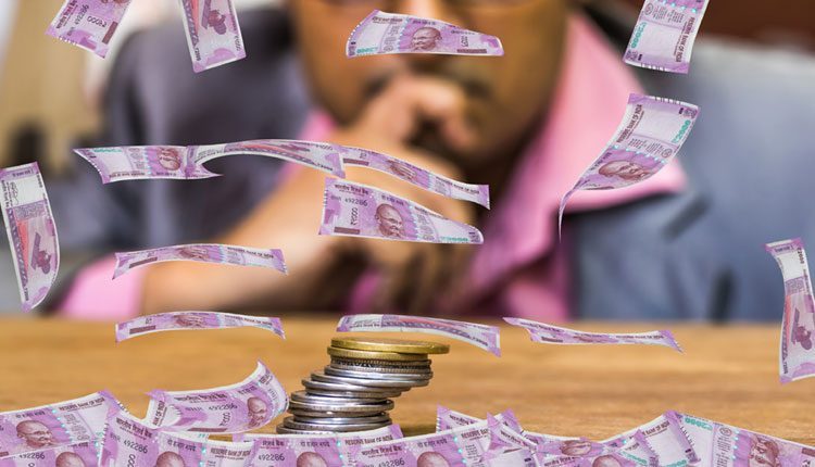 కేంద్ర పన్నుల్లో వాటాకు భారీ గండి