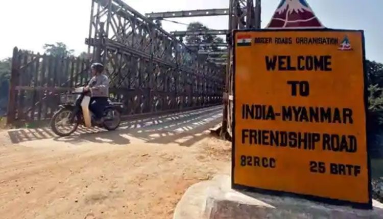 మయన్మార్‌ శరణార్థులకు ఆశ్రయం ఇవ్వొద్దు..  మణిపూర్‌ ఆదేశం