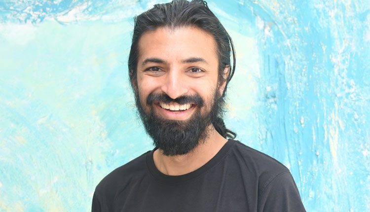 ప్రభాస్‌ కోసం కొత్త ప్రపంచాన్ని సృష్టించాలి!