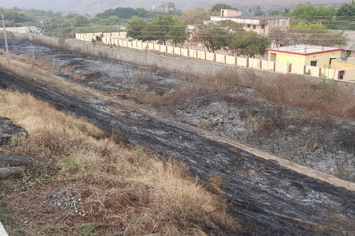 నాగార్జున సాగర్‌ ఎర్త్‌డ్యామ్‌పై అగ్నిప్రమాదం