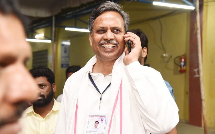 ఇది పట్టభద్రుల విజయం