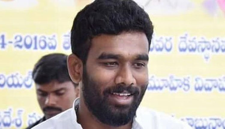 ఎన్నికల కోడ్‌ ఉల్లంఘన.. పరిటాల శ్రీరామ్‌పై కేసు