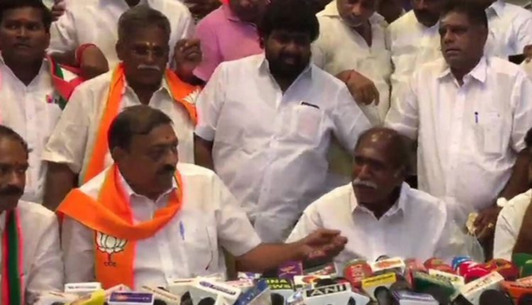 పుదుచ్చేరి ఎన్నికలు.. ఎన్డీఏ కూటమిలో ఎవరెవరికి ఎన్ని సీట్లంటే.!