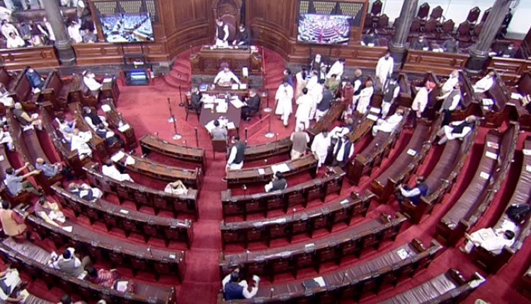 రాజ్య‌స‌భ‌లో కాంగ్రెస్ ఎంపీల ఆందోళ‌న‌