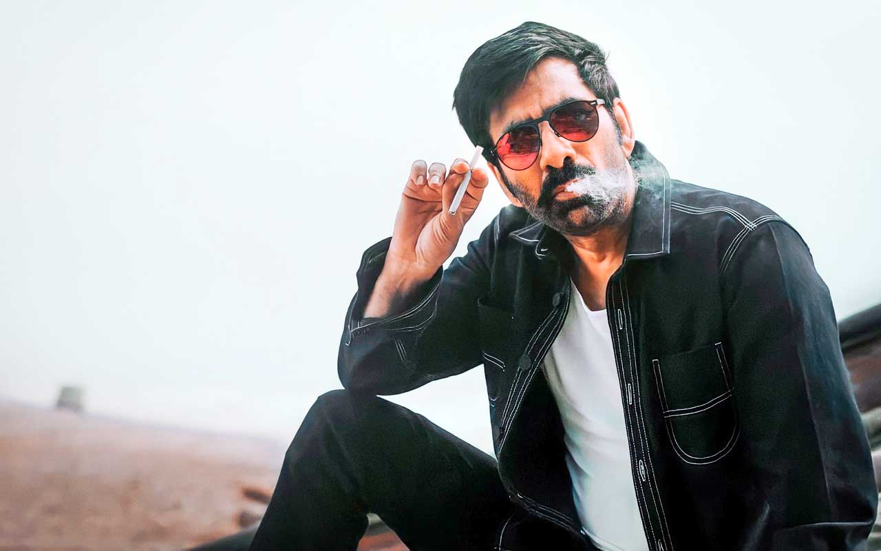 రవితేజ:‌ ముగ్గురు కుర్ర హీరోయిన్లతో రొమాన్స్