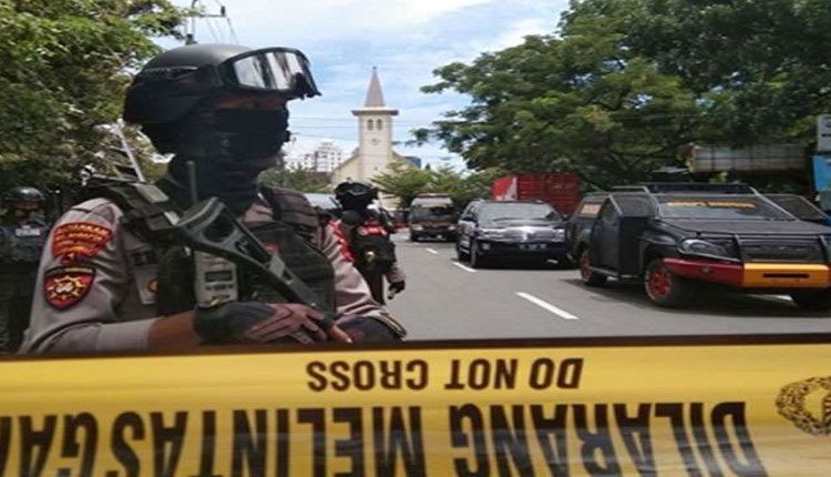 ఇండోనేషియాలో బాంబు పేలుడు.. 14 మందికి గాయాలు