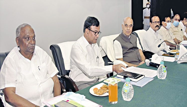 విద్యుత్తు డిమాండ్‌పై అప్రమత్తం!