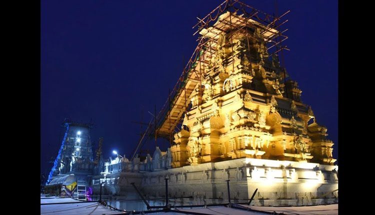 శ్రీవారి ఆలయ బ్రహ్మోత్సవాల పోస్టర్‌ ఆవిష్కరణ