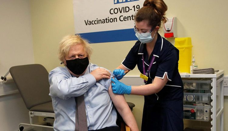 ఆస్ట్రాజెనెకా వ్యాక్సిన్‌ తీసుకున్న ప్రధాని