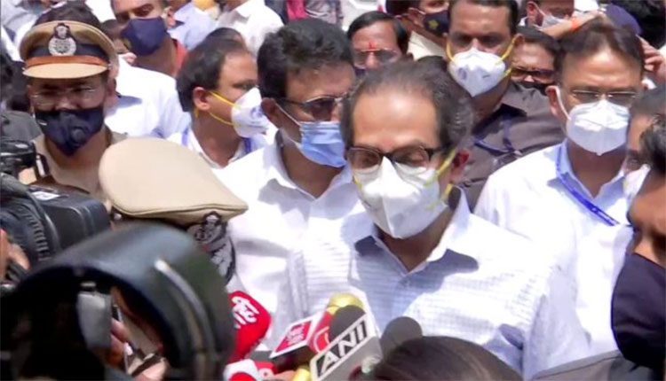 అగ్నిప్రమాదంలో మరణించిన రోగుల కుటుంబాలకు ఉద్ధవ్‌ క్షమాపణ