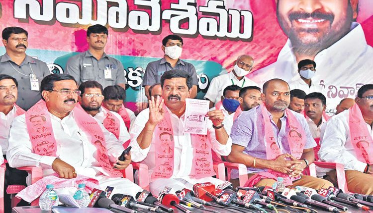 బీజేపీ రెచ్చగొట్టి ఓట్లడిగే పార్టీ