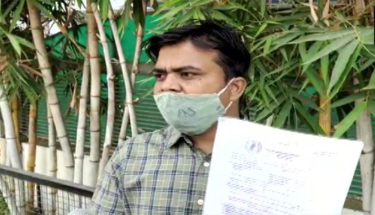 ఆ కారు నంబర్‌ ప్లేట్‌ నాదే: విజయ్‌ నాడే