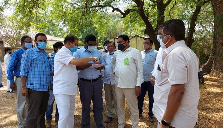 వరంగల్ మహా నగరంలో 5 సమీకృత మార్కెట్లు