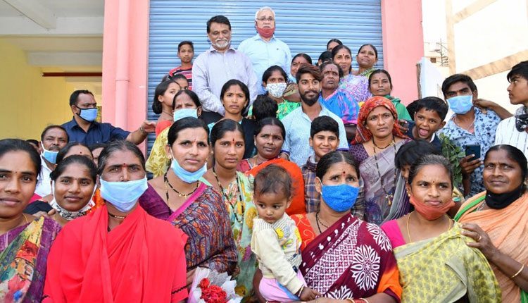 పట్టణాభివృద్ధి పథకాల అమలులో తెలంగాణ భేష్‌