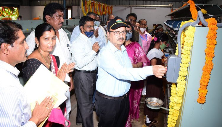 మల్బరీ సాగుపై  దృష్టిసారించాలి