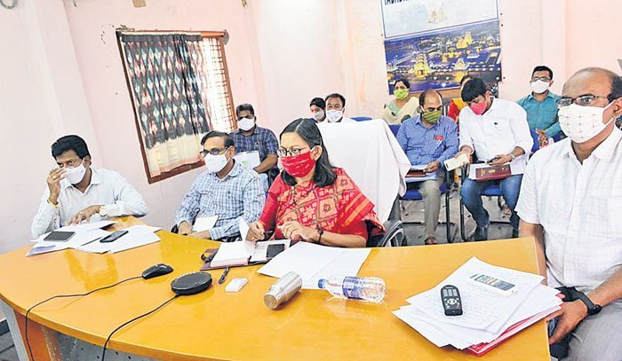 ధాన్యం కొనుగోలుకు సన్నద్ధం కావాలి