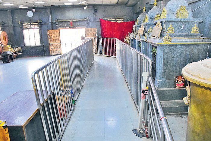 యాదాద్రిలో కరోనా ఆంక్షలు