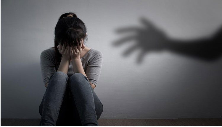 చిన్నారిపై లైంగిక దాడికి పాల్పడి హత్య ఆపై మృతదేహాన్ని బావిలో పడేసి..