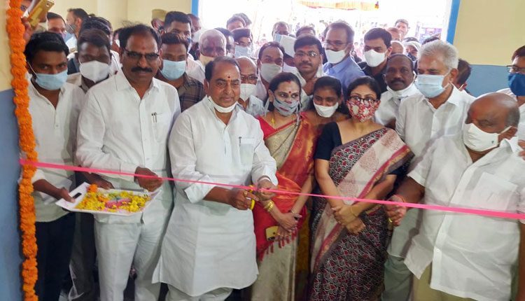 పాడి పరిశ్రమ అభివృద్ధికి ప్రభుత్వం కృషి