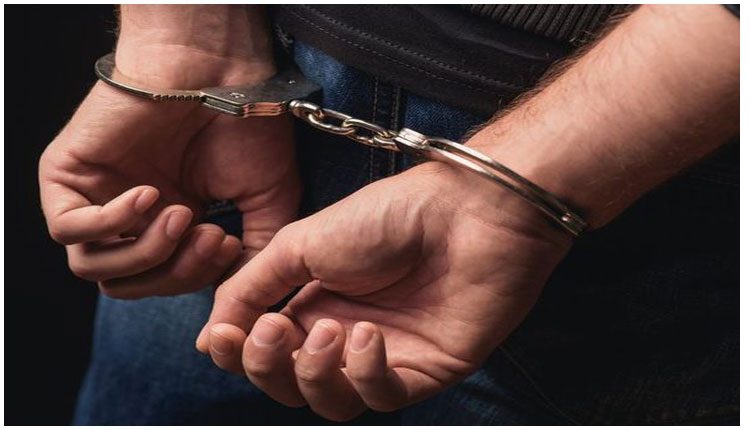 డ్రగ్స్‌ రాకెట్‌ భగ్నం : రూ 2.10 కోట్ల విలువైన డ్రగ్స్‌, విదేశీ కార్లు, కరెన్సీ సీజ్‌!