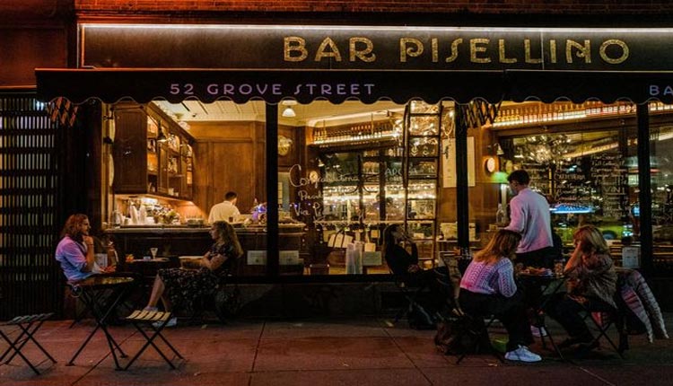 నైట్ క‌ర్ఫ్యూ.. బార్లు, రెస్టారెంట్ల‌కు ఊర‌ట‌