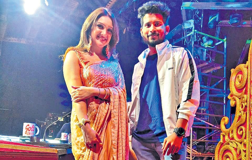 సన్నాఫ్‌ మేస్త్రి.. శ్రీకాంత్‌ డ్యాన్స్‌ మాస్టర్‌!