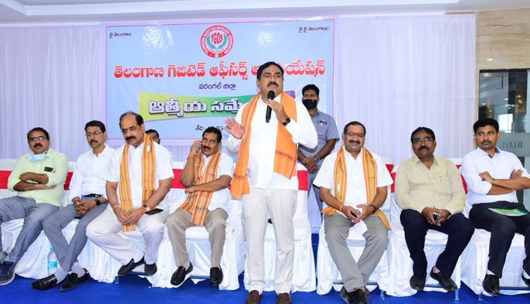 అభివృద్ధి పథంలో తెలంగాణ : మంత్రి ఎర్రబెల్లి