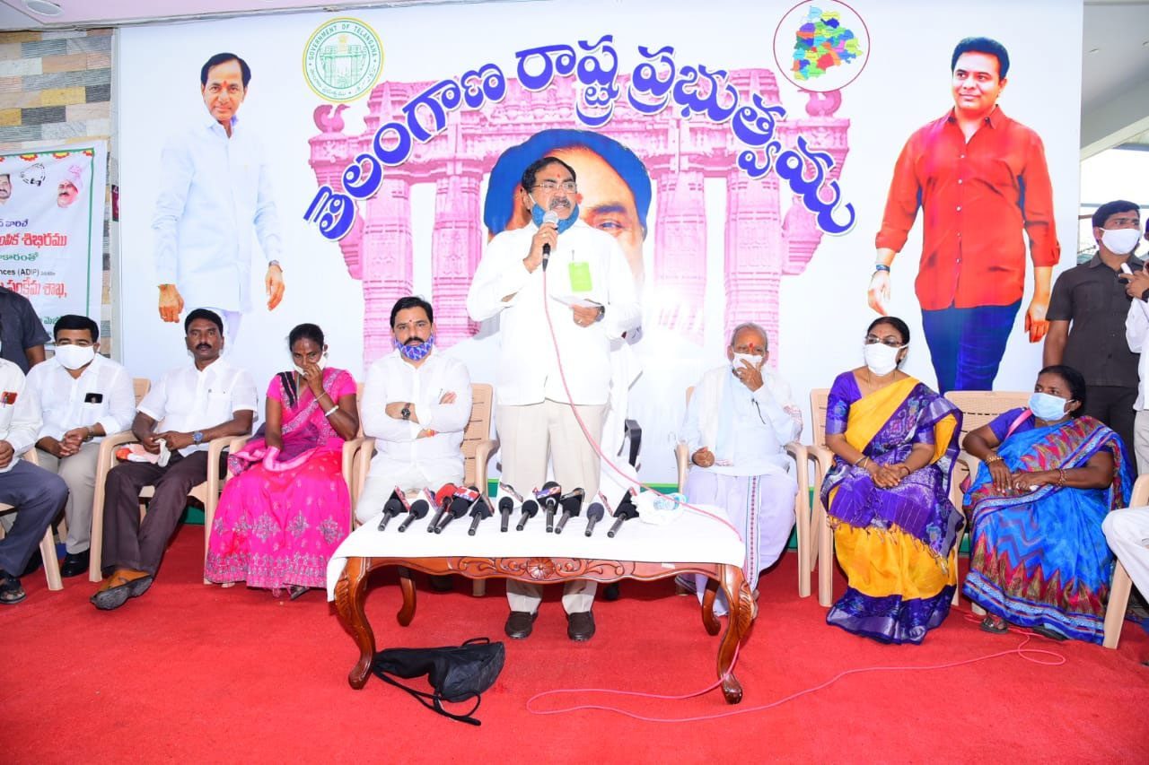 దివ్యాంగులకు ల‌బ్ధి చేకూర్చేలా ప్ర‌భుత్వ ప‌థ‌కాలు