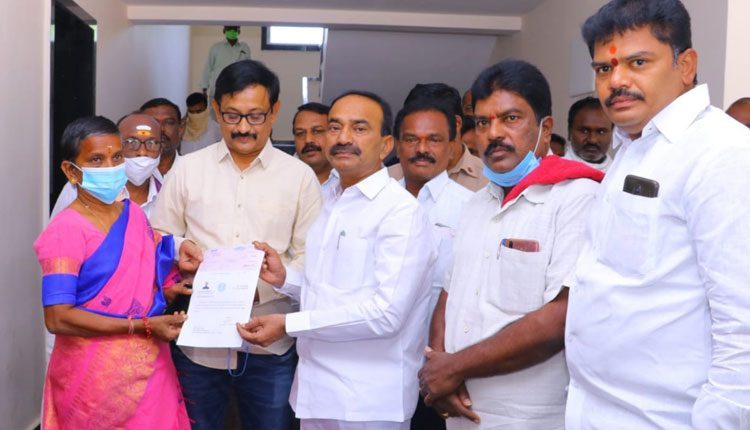 నిరుపేదలకు కార్పొరేటు స్థాయి వైద్యం : మంత్రి ఈటల