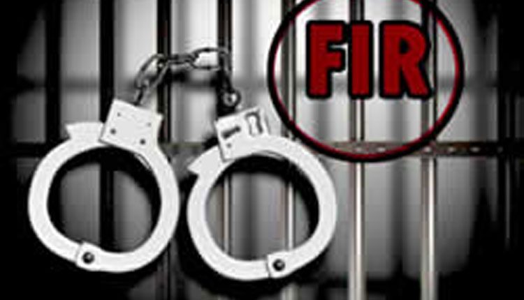 రేషన్‌ బియ్యం తరలిస్తున్న వ్యక్తిపై కేసు నమోదు