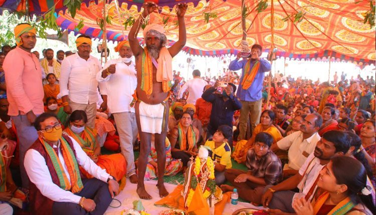 వైభవంగా భ్రమరాంబ మల్లికార్జున స్వామి కల్యాణ మహోత్సవం