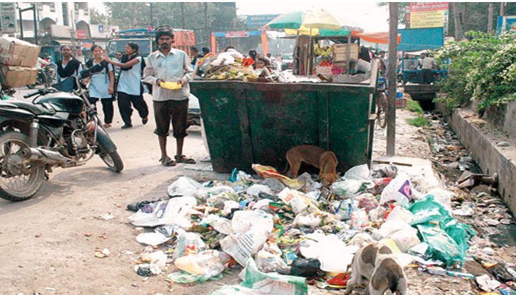 షాకింగ్‌ :బాలికపై చెత్తకుండీలో వ్యక్తి లైంగిక దాడి!