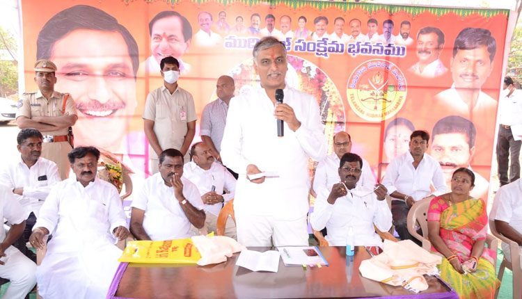 త్వరలోనే మహిళలకు వడ్డీలేని రుణాలు : మంత్రి హరీశ్‌రావు