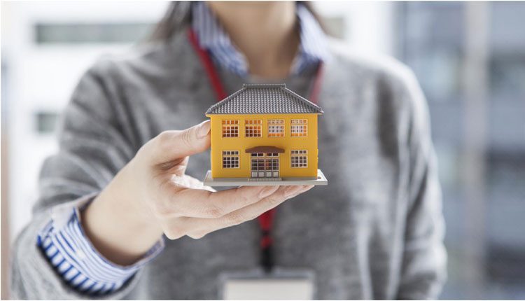 బంగారం, షేర్లు, ఎఫ్‌డీలను మించి మగువల మనసు దోచింది అదే!