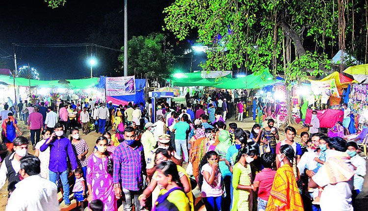 భక్తజన కొమ్మాల