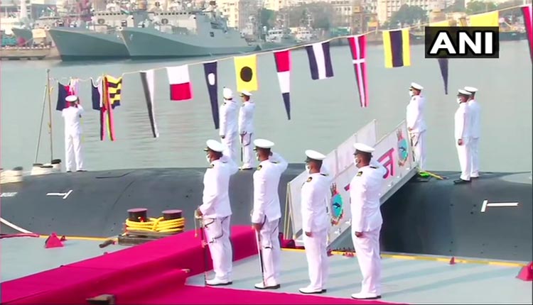 జ‌ల‌ప్ర‌వేశం చేసిన స‌బ్‌మెరైన్ ఐఎన్ఎస్‌ క‌రంజ్‌