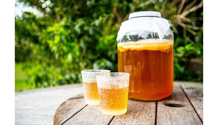 కొంబుచా టీ తాగితే ఎలాంటి లాభాలు కలుగుతాయో తెలుసా..?