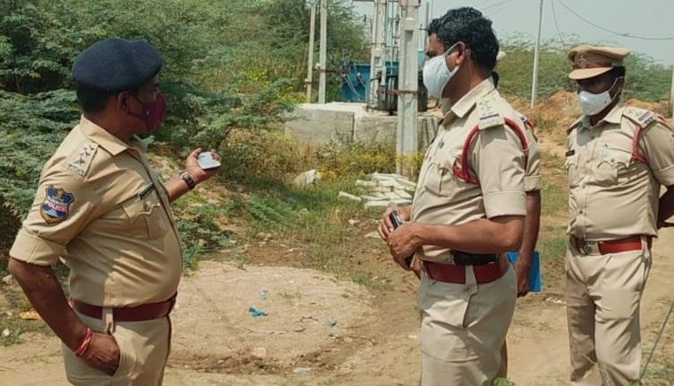 మహిళను హతమార్చి..దహనం చేసి..