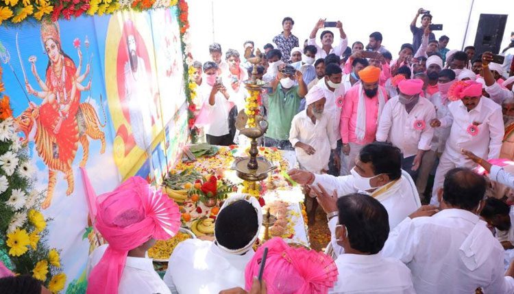 సేవాలాల్ మహరాజ్ చేసిన సేవలు చిరస్మరణీయం : స్పీకర్‌ పోచారం