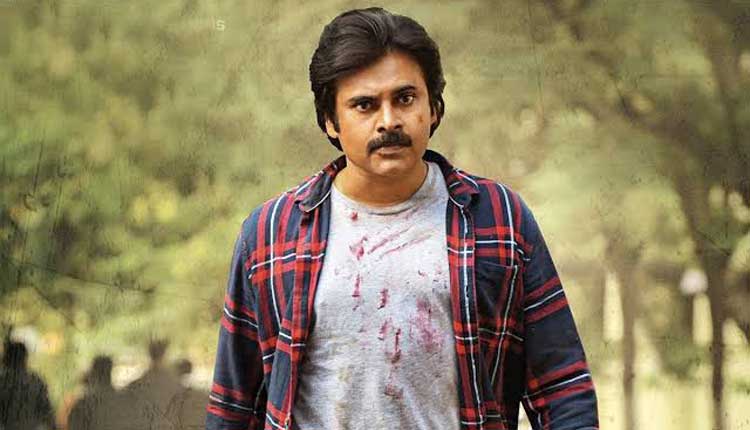 వకీల్ సాబ్ సినిమాలో పవన్ తెలంగాణ యాసకు కారణం ఇదే..