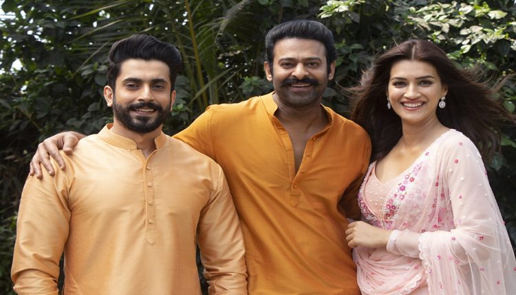 ఆదిపురుష్‌లో సీత‌గా బాలీవుడ్ హీరోయిన్..!