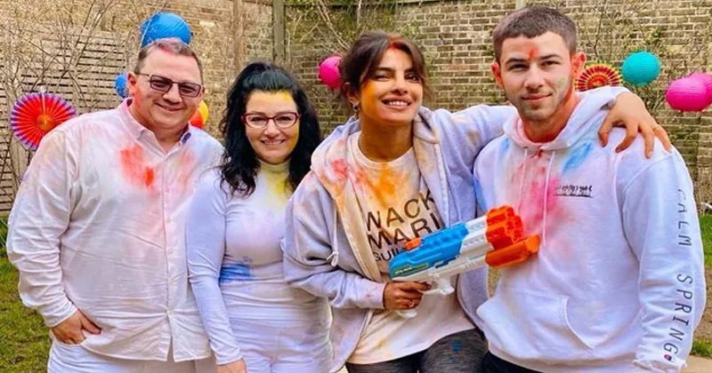 లండ‌న్‌లో ప్రియాంక చోప్రా హోలీ సంబురాలు