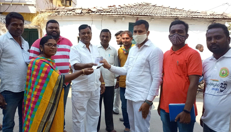 లక్ష్యం 4.34కోట్లు