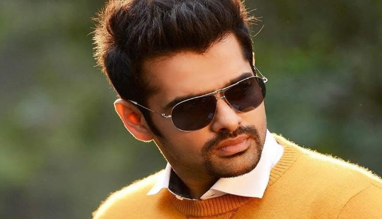 మాస్ డైరెక్ట‌ర్‌తో జ‌త‌క‌ట్ట‌బోతున్న రామ్