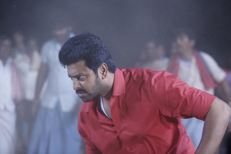 అదృశ్యశక్తితో పోరాటం