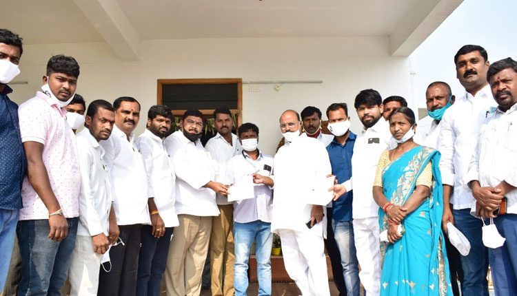 ఆపదలో ఉన్నవారికి అండగా టీఆర్‌ఎస్‌ ప్రభుత్వం